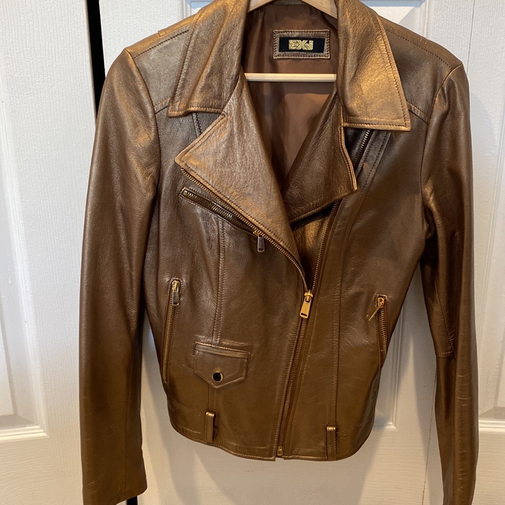 Brand New Verra Pella Italian leather biker jacket. Made in Italy. Never Worn